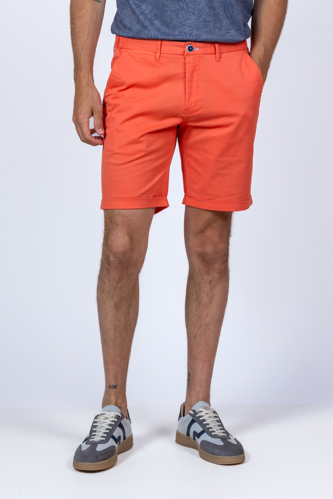 New Zealand Auckland short